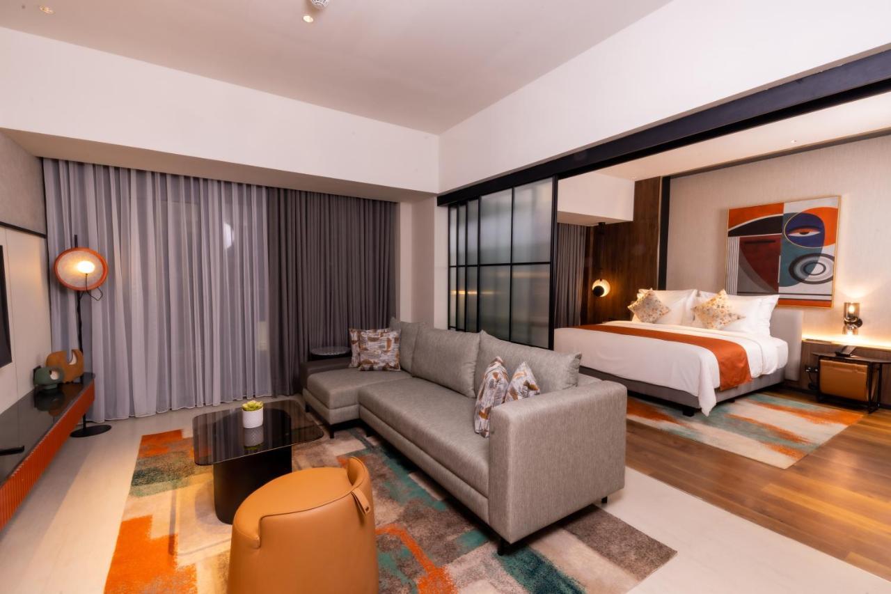 Herloom Hotel & Residence Bsd Tangerang होटल 4*